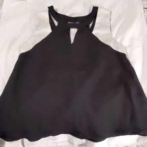 Sleeveless blouse
